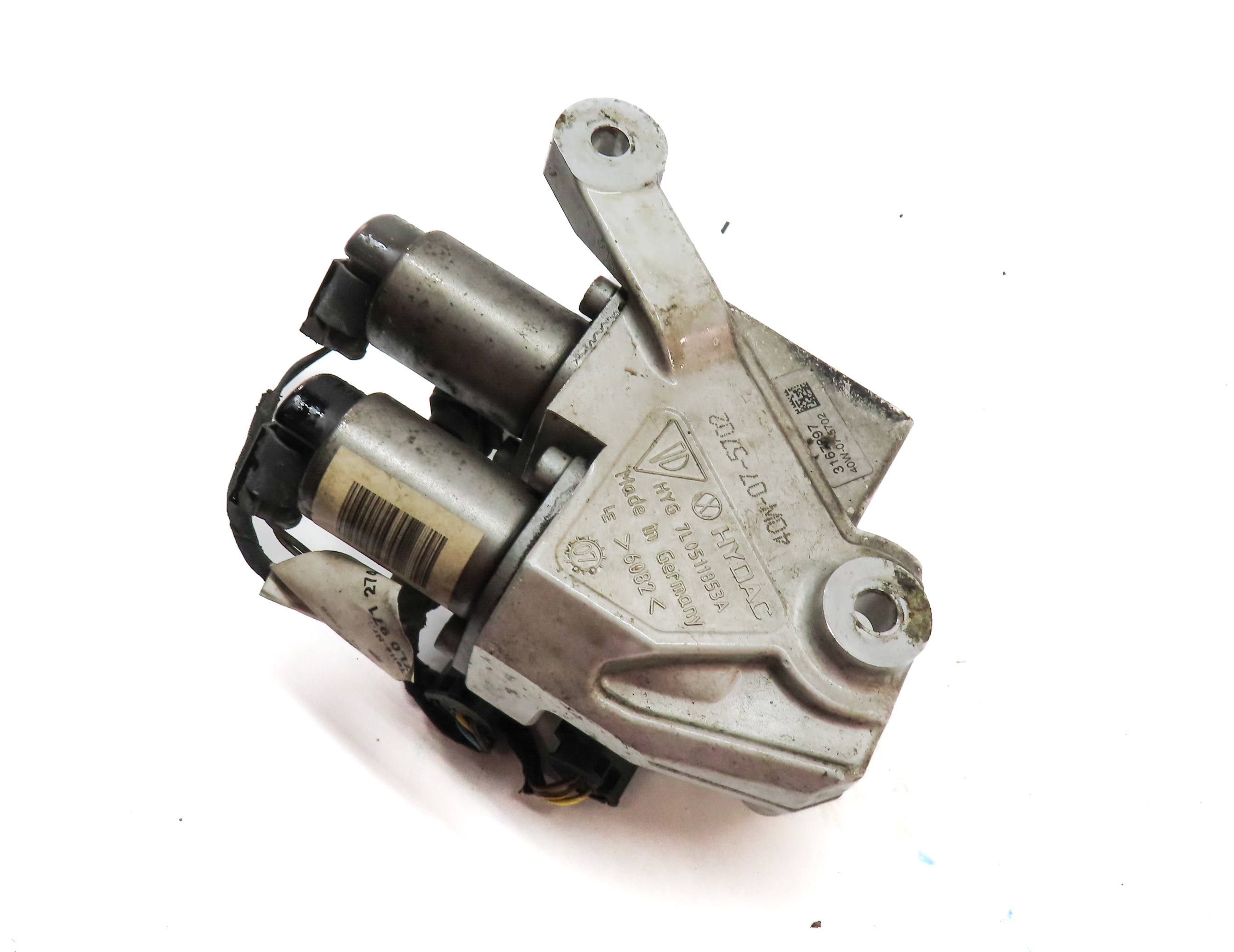 2008 PORSCHE CAYENNE (955) SUSPENSION SELF LEVEL LEVELING MANIFOLD — exact item pictured